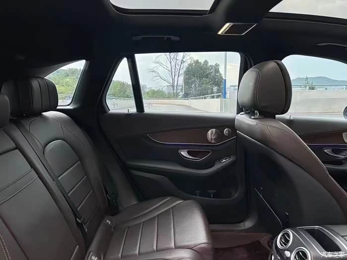 最新到店 2020年奔驰glc300 豪华 2020款奔驰g