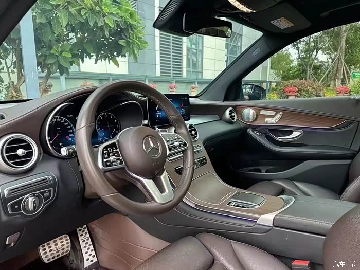 最新到店 2020年奔驰glc300 豪华 2020款奔驰g