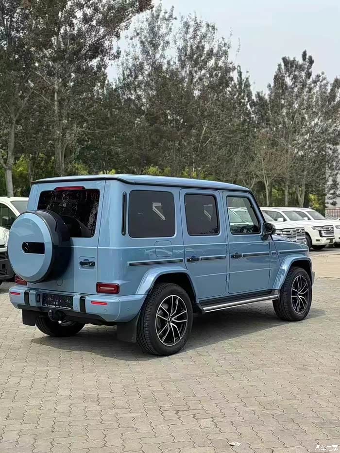 24款瓷器蓝.红 满配现车