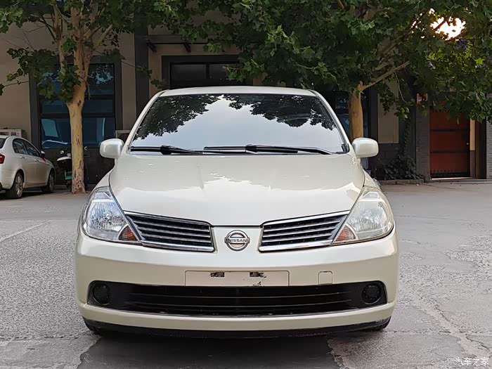 出售07年日产颐达