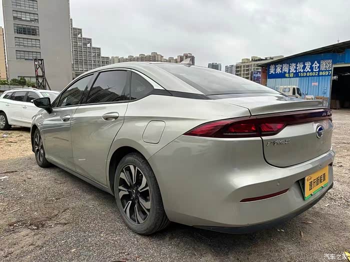 20款广汽埃安s魅580