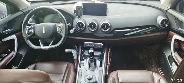 个人车17年12月上牌魏派vv7s,实表2.5万公里,顶配旗