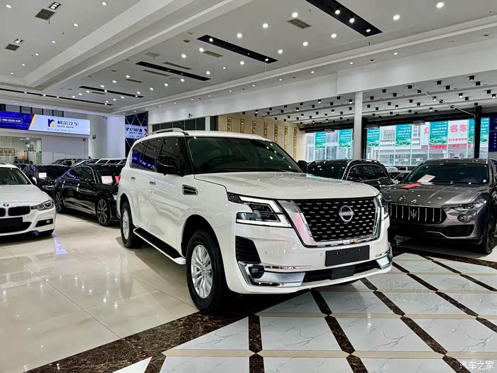 日产 途乐 2018款 4.0l 领英型 现在只要20多个