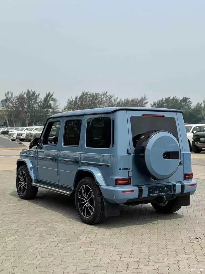 24款瓷器蓝.红 满配现车