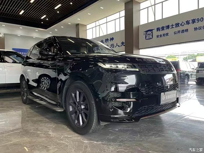 路虎 揽胜运动版 2023款 400ps dynamic s