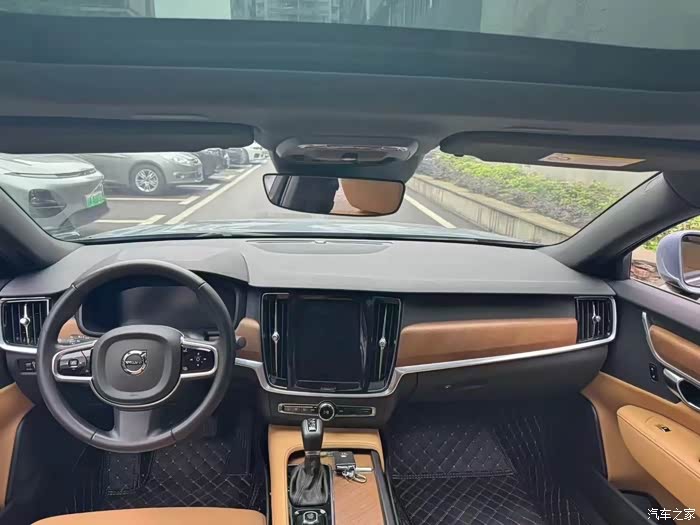 20年沃尔沃s90,t5智逸豪华,车况极好,批发15.58万