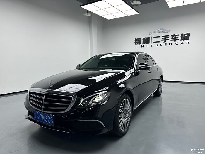 奔驰e300l新车报价2020图片