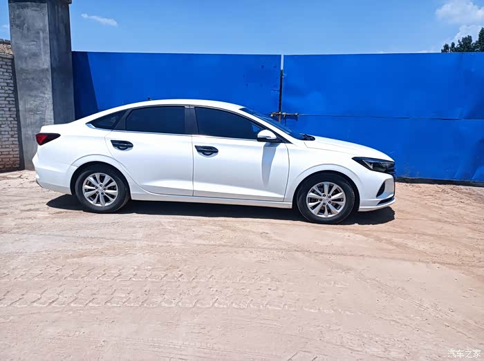 【图】白色与绿色更加搭配!_逸动论坛_汽车之家论坛