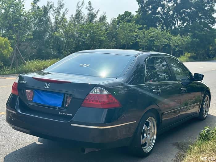 刚刚捡到高配 06年本田雅阁 1.xx车况靓