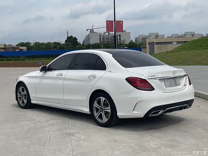 奔驰c260l运动版