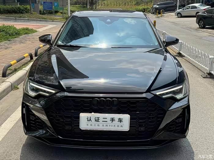 21年奥迪a6,45tfsi甄选致雅,一手车全车原版,实表五