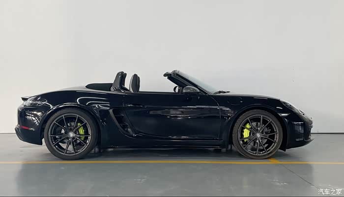 【图】21年718t,个人一手车原版原漆,新车上路92w,现4x出_保时捷718