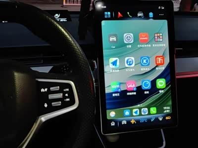 车机逆天升级 大屏用上无线华为hicar
