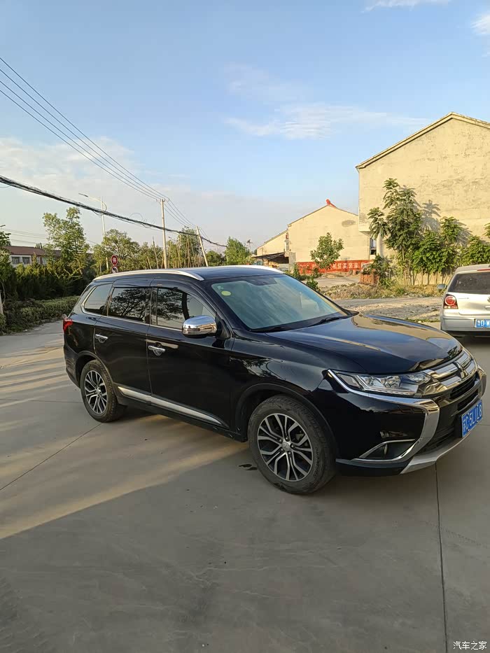 4进口五座四驱欧蓝德,差5天16年,13万公里实表