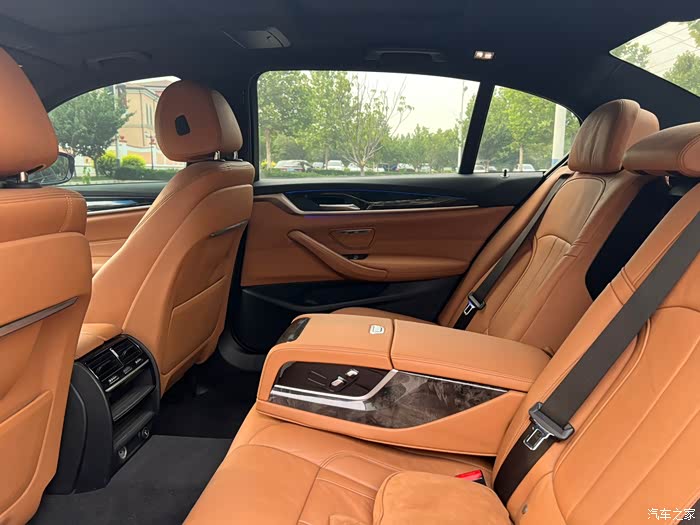 19年宝马530li四驱版