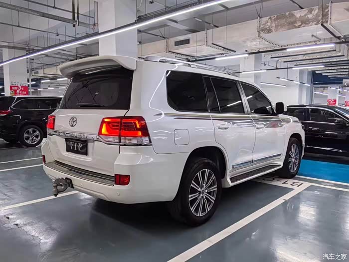 出售16年16款酷路泽4000 中东5座丐 全车一件补漆 全