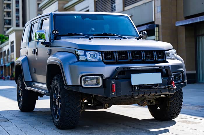 bj40 2021款2.0d自动四驱刀锋英雄版侠客型(前后电