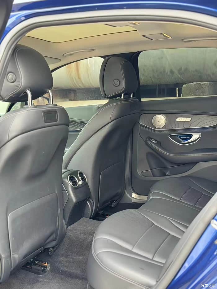 拿下 17年奔驰c200l 屁股小亲嘴 原车户 9万公里 买