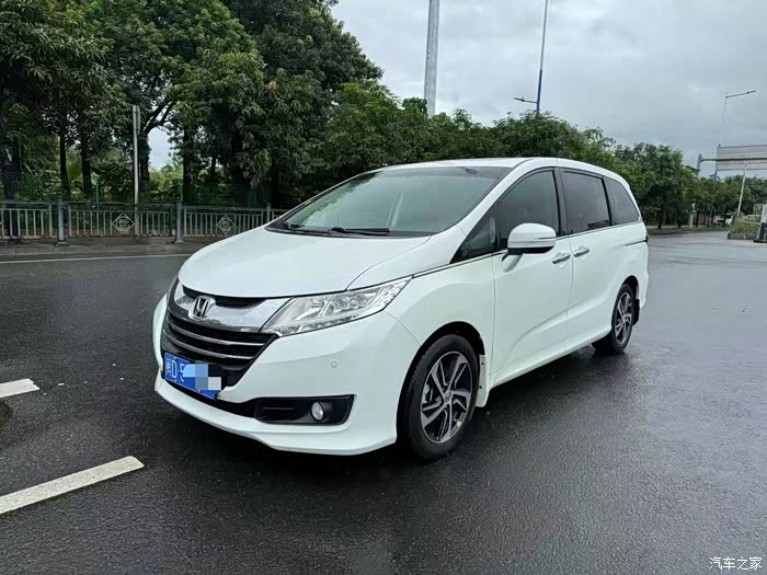 本田奥德赛 17年8月上牌,2.4l七座智享版