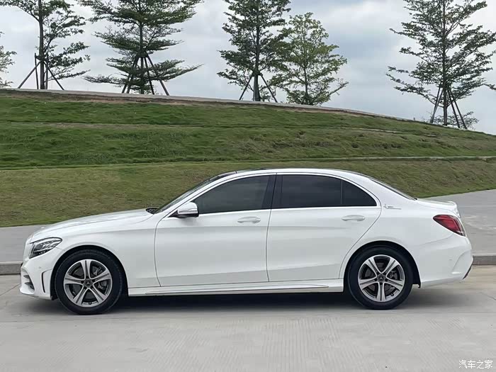 奔驰c260l运动版