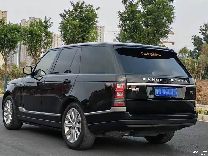 17年10月17款路虎揽胜,四门电吸,英国之宝音响,方向盘加