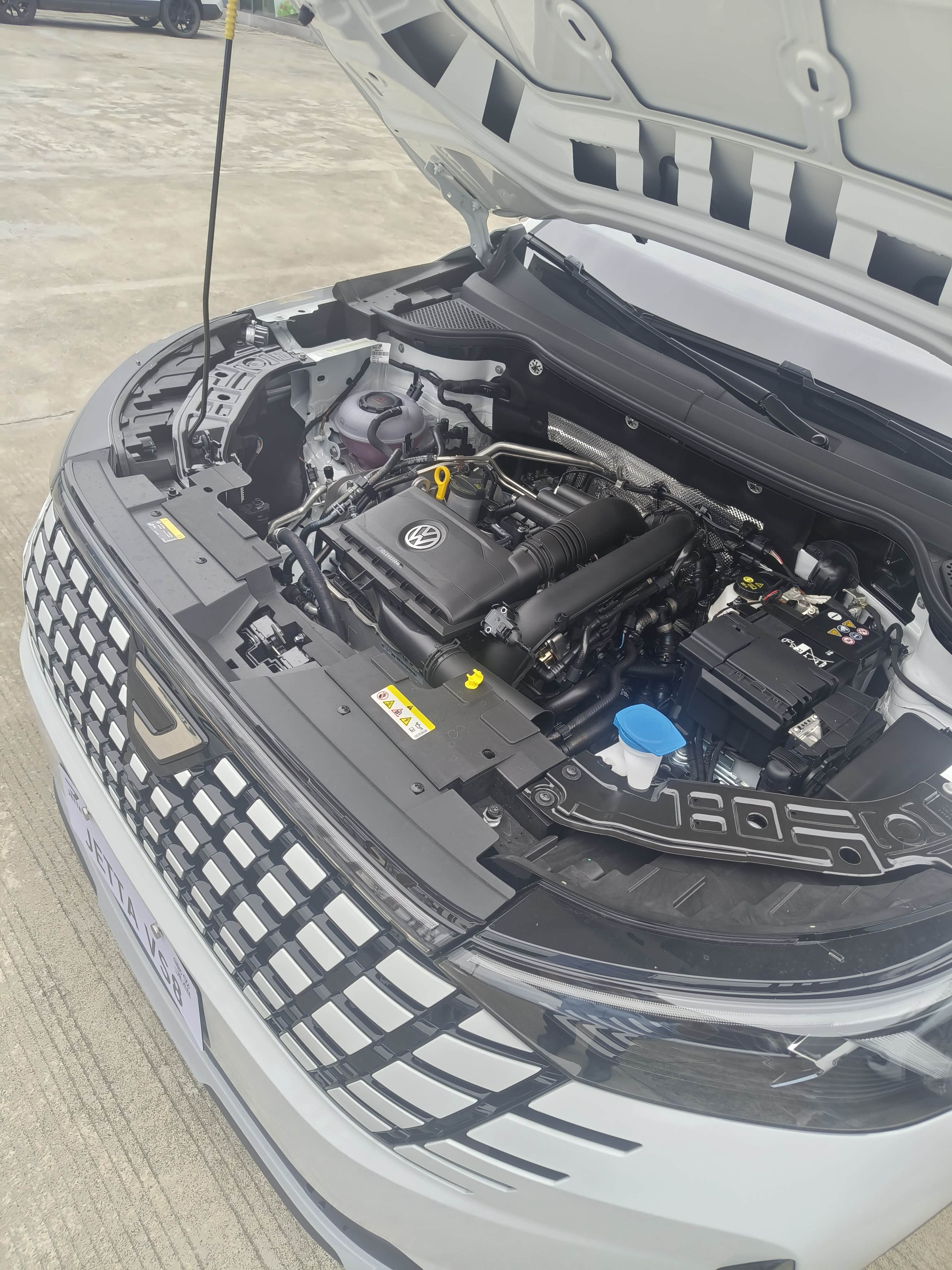 【图】捷达 VS8 到店，燃爆你的驾驶激情！_捷达VS8论坛_汽车之家论坛