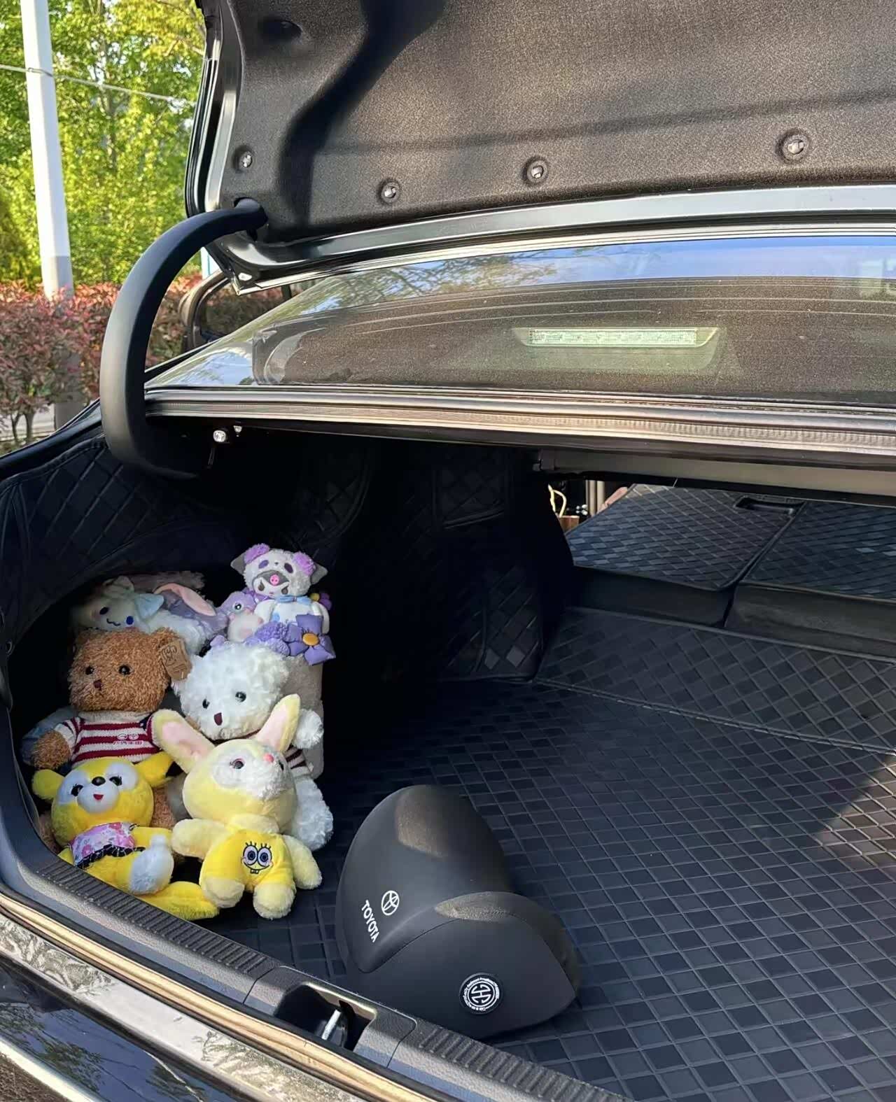 凯美瑞后备箱的满分周末