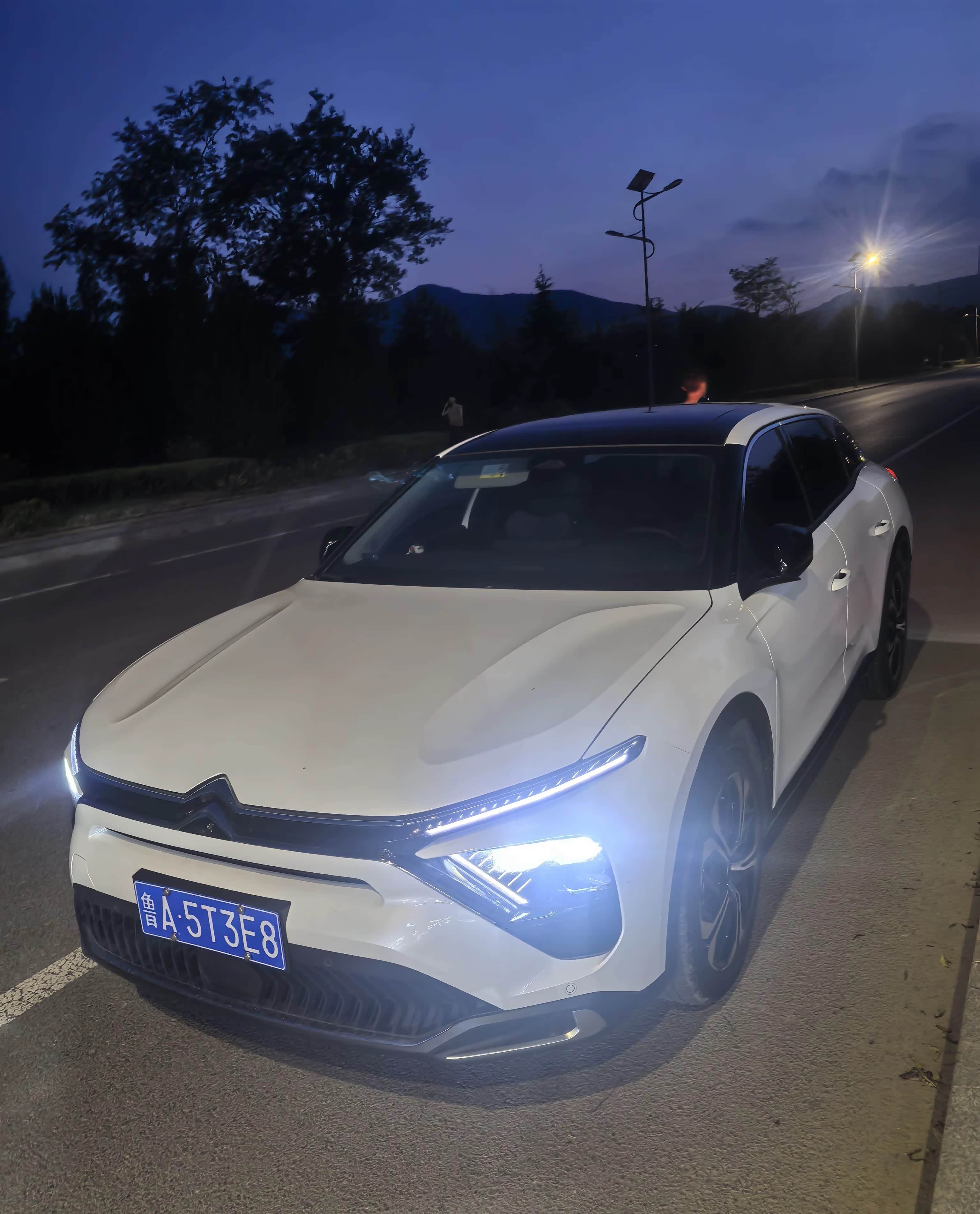 雪铁龙凡尔赛c5x