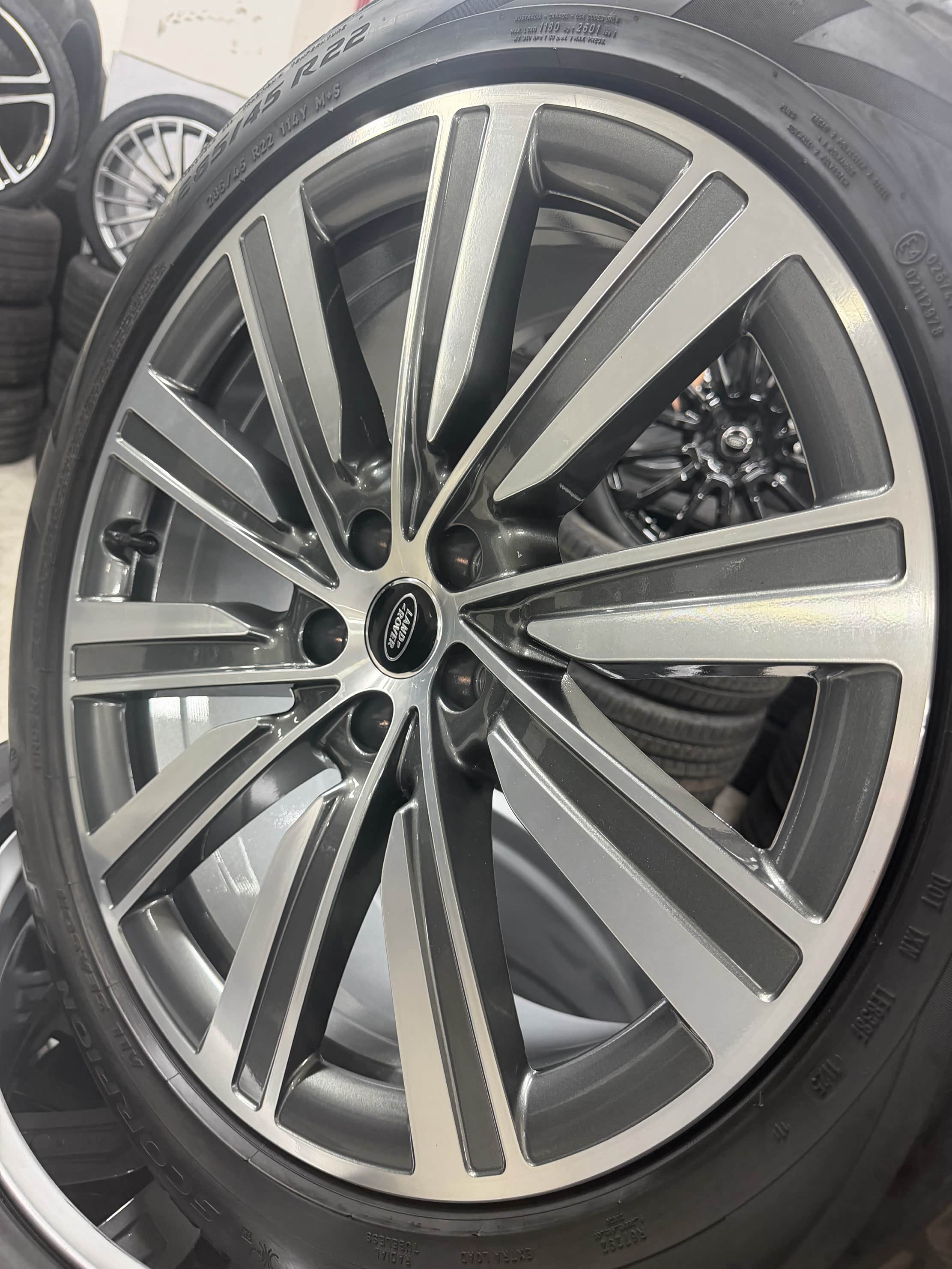 22寸路虎揽胜新款轮毂