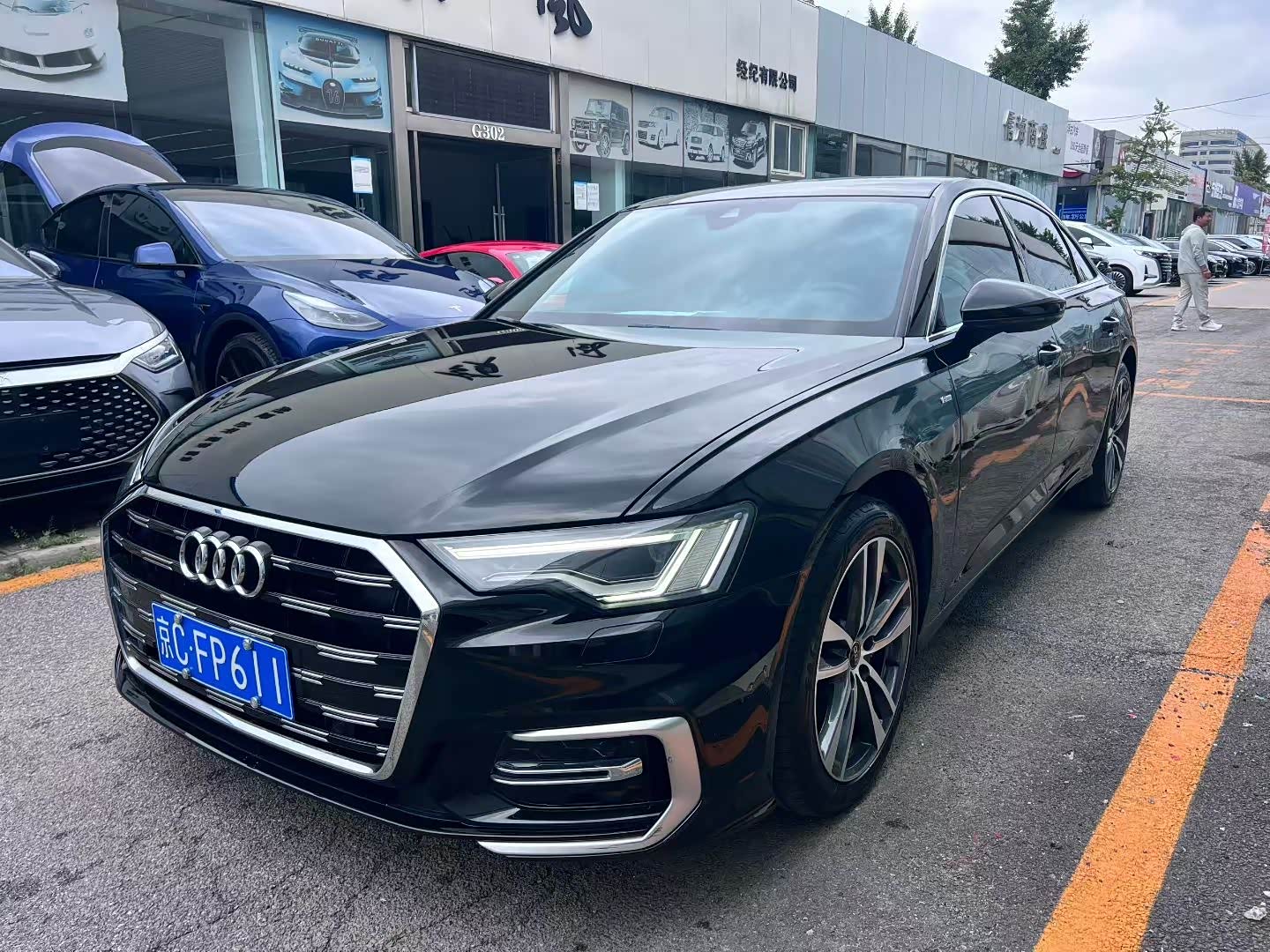 23款的奥迪a6l,零出险,原车漆,零过户,24.8万