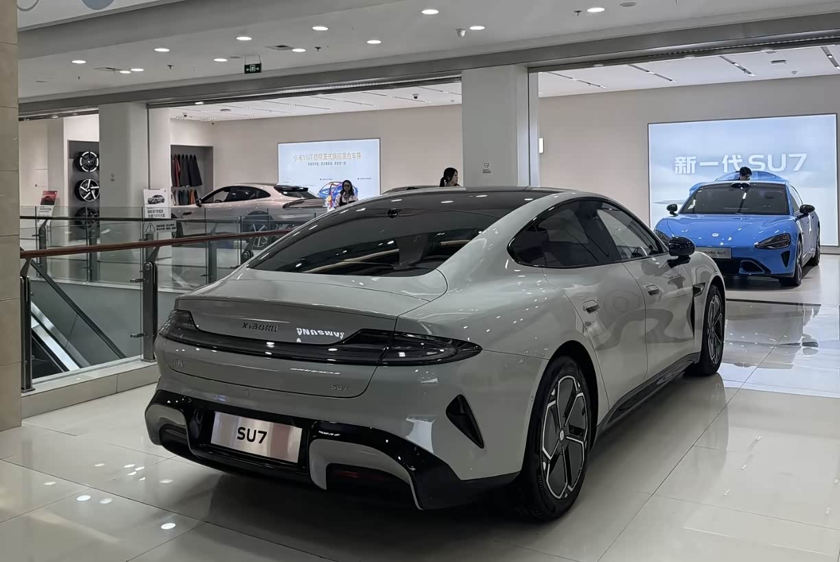 【图】21.99万起！新SU7这一刀，是要把整个新能源市场砍碎吗？_小米SU7论坛_汽车之家论坛