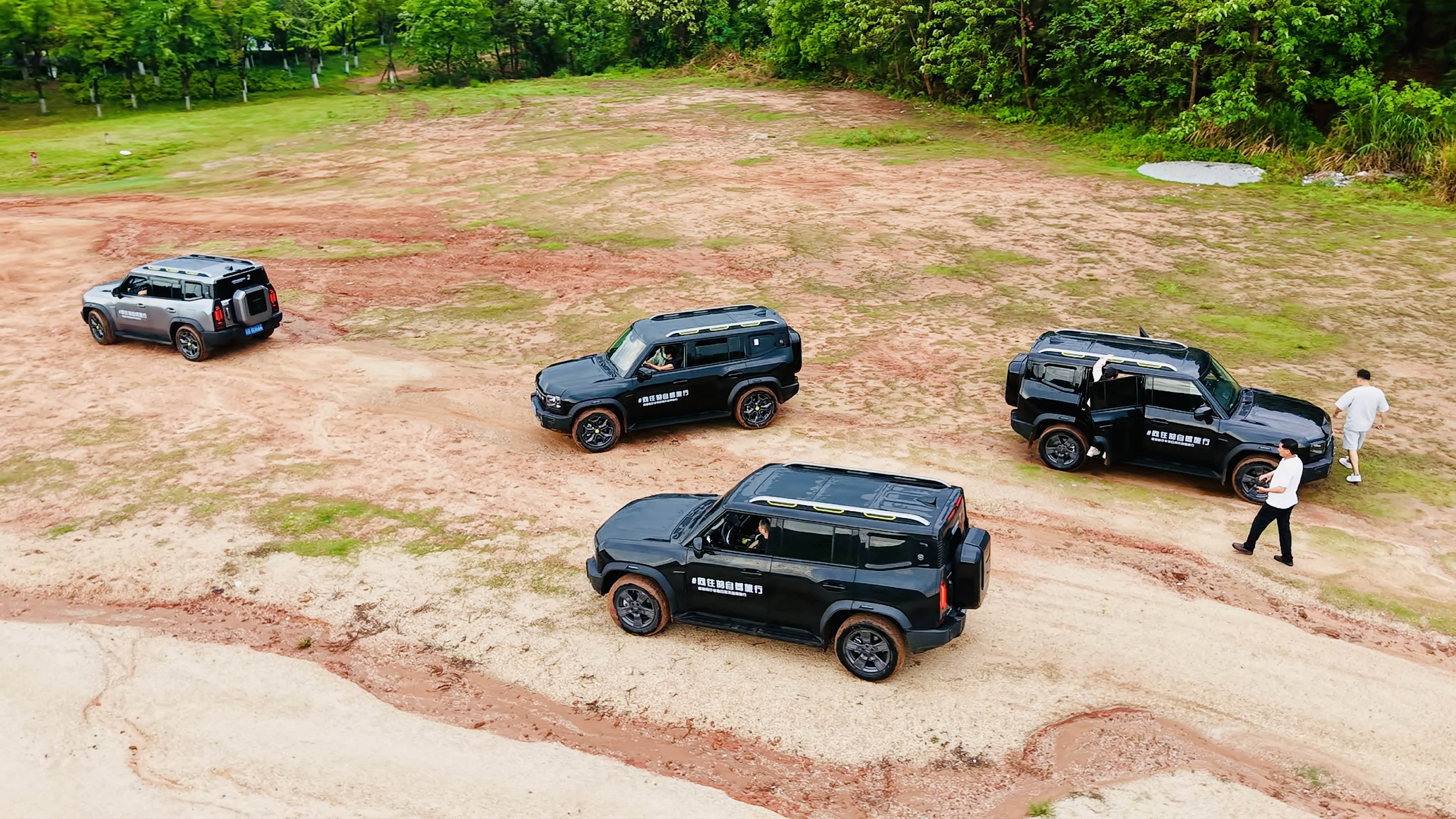 捷途旅行者是款特点鲜明的车,适合城市通勤 偶尔轻越野的场景