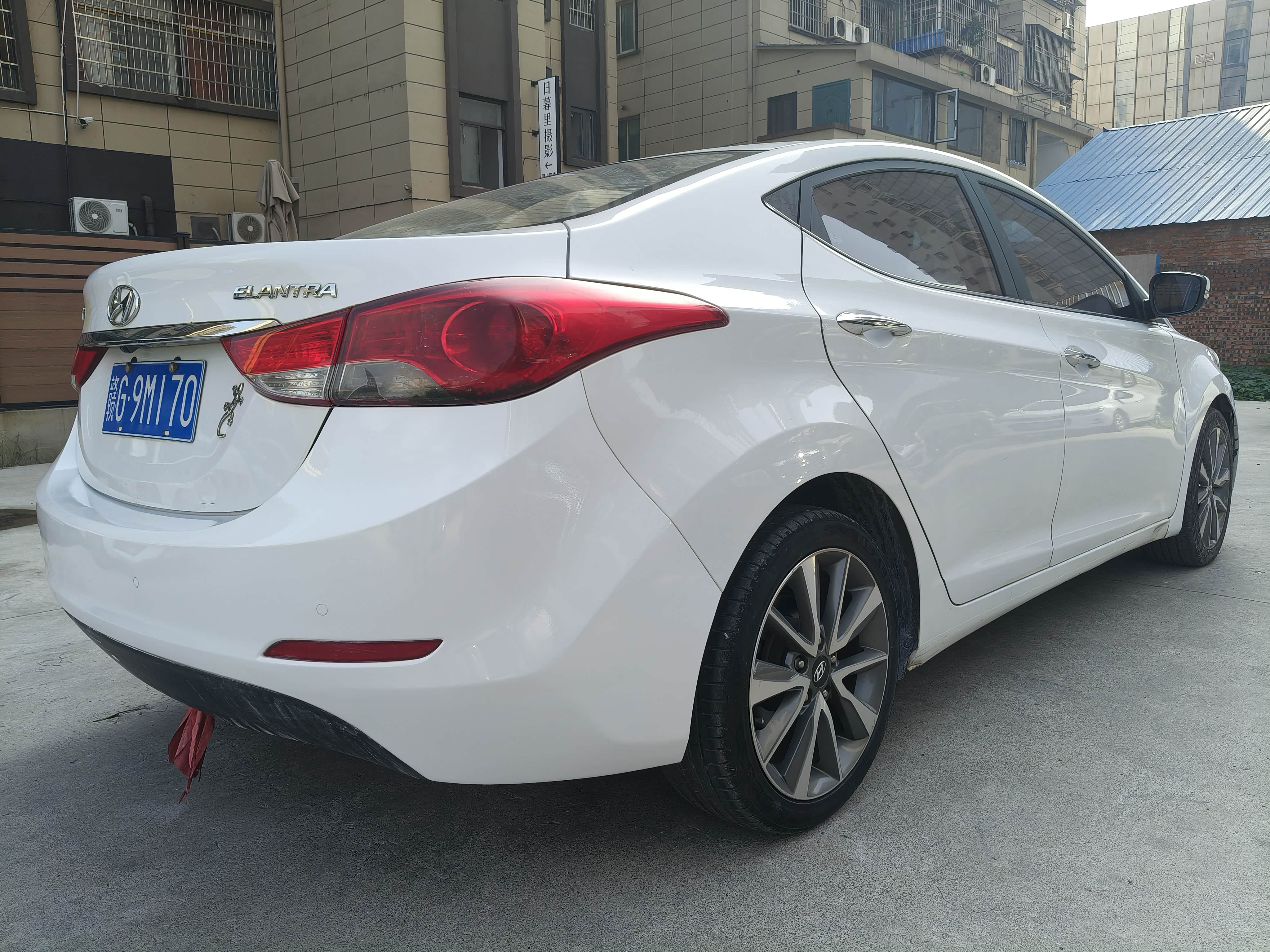 最新到店15年北京现代朗动,1.6排量