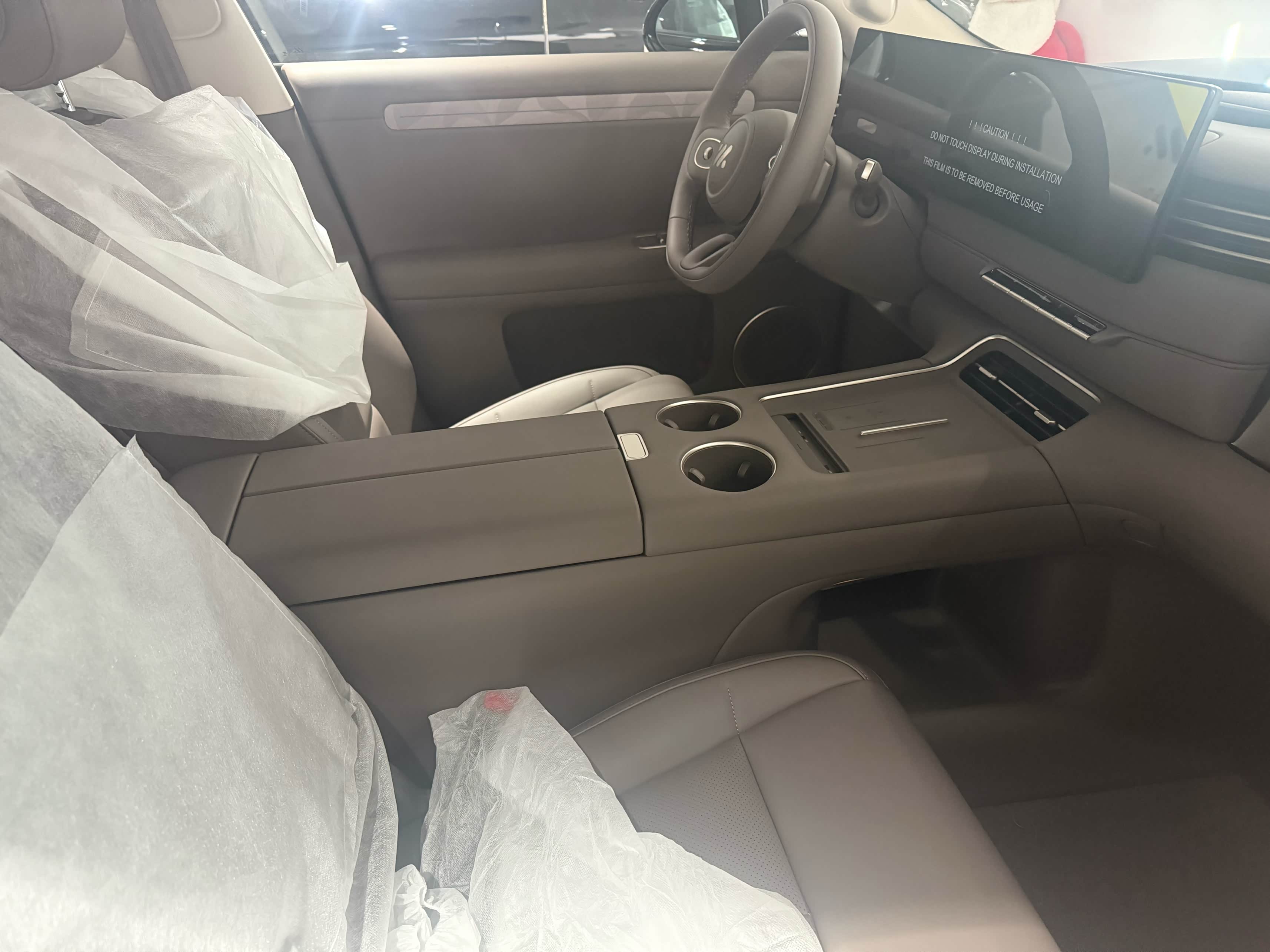 【图】#新一代智己LS6提车日记# 等车三周，终于见到我的银色智己_智己LS6论坛_汽车之家论坛