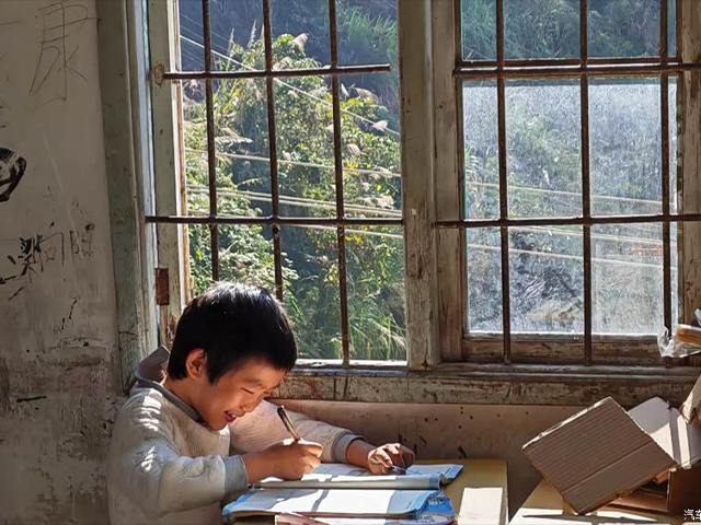 00后放弃城市9000元的高薪收入