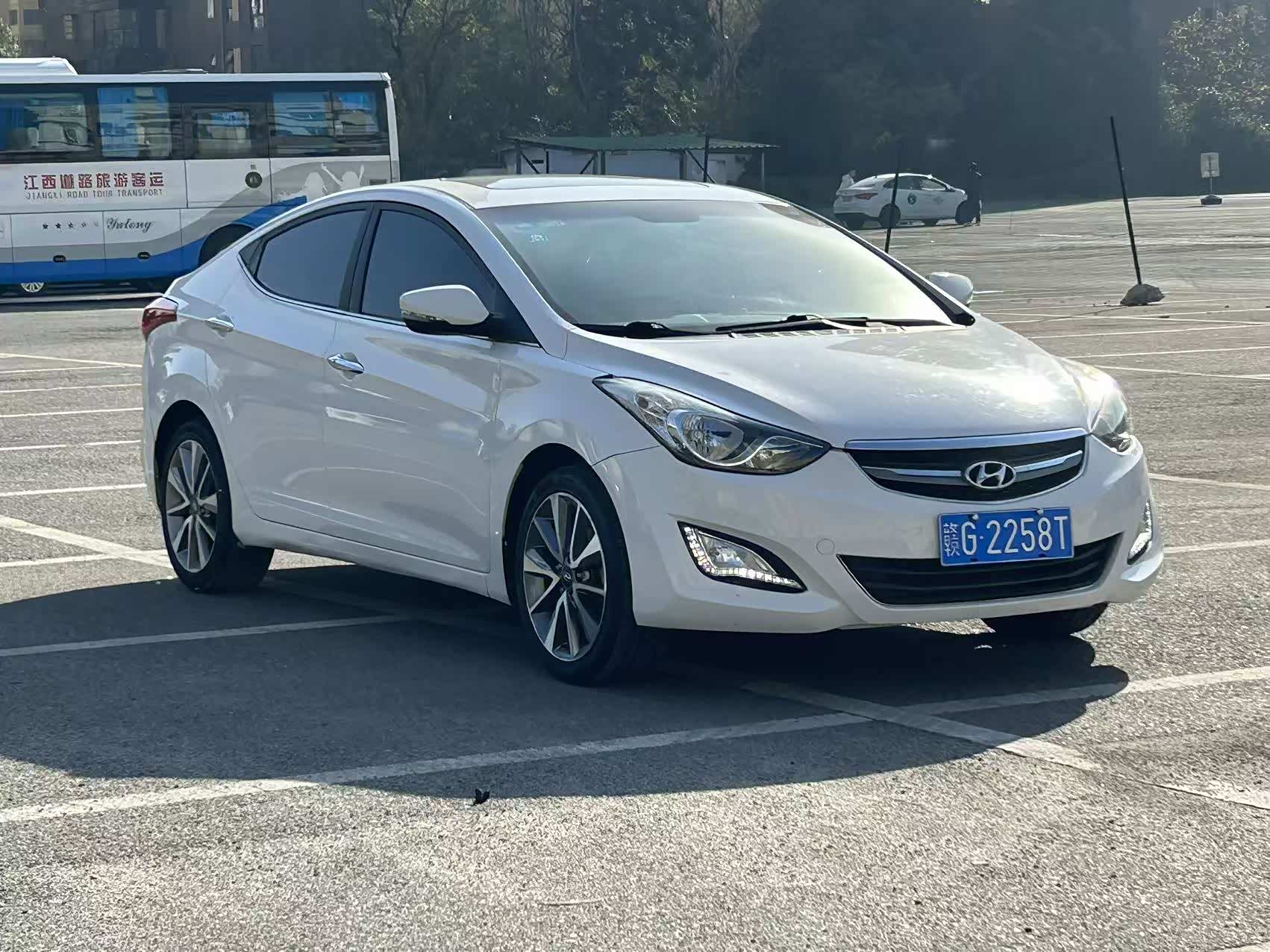 16年上牌北京现代朗动