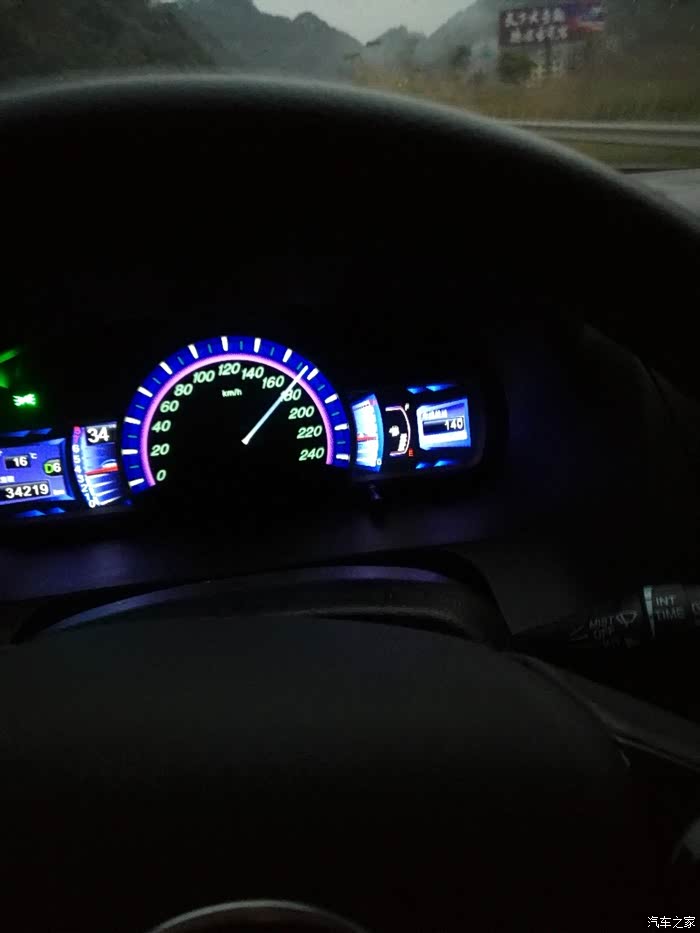 s7还是可以跑180据说最高车速