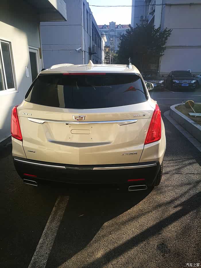 凯迪拉克xt528t耀金豪华版提车作业