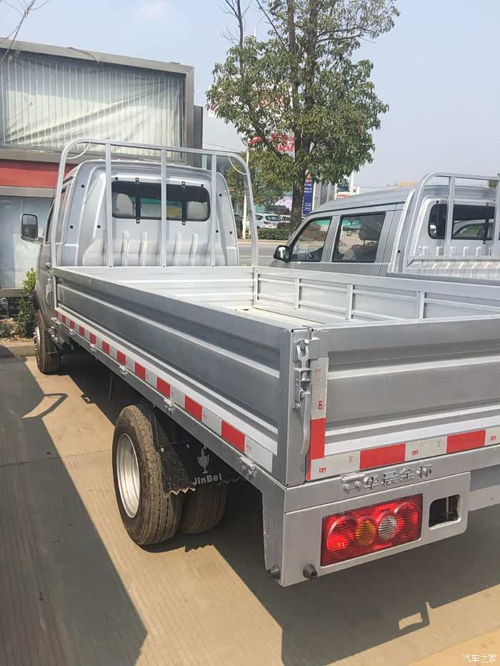 金杯t52新上市订购一辆与你分享双轮超能装