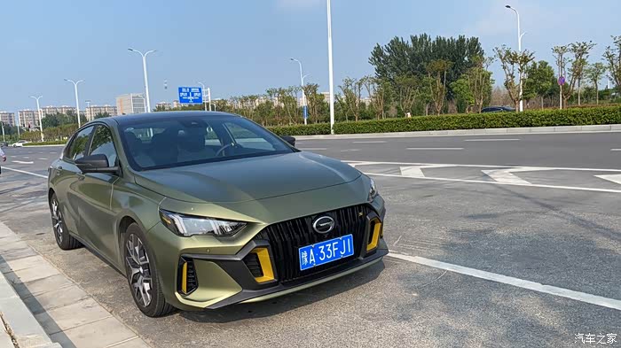 哑光绿影豹无敌