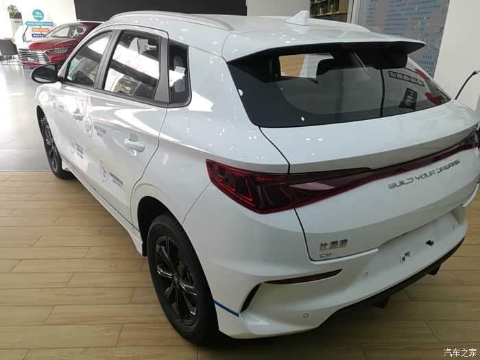 【图】全新携刀上市的21款e2_比亚迪e2论坛_汽车之家论坛