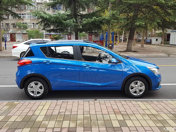 【图】蓝色310豪华版提车了,过两天交作业_宝骏310论坛_汽车之家论坛