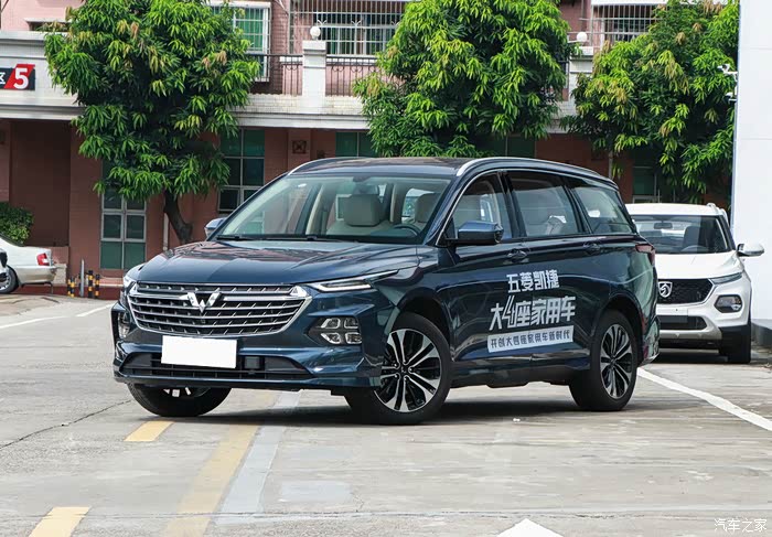 10万级的国产家用车大四座头等舱体验来看五菱凯捷