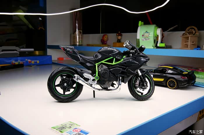 【卡卡pai车模】地表最强摩托车,川崎h2r重机车