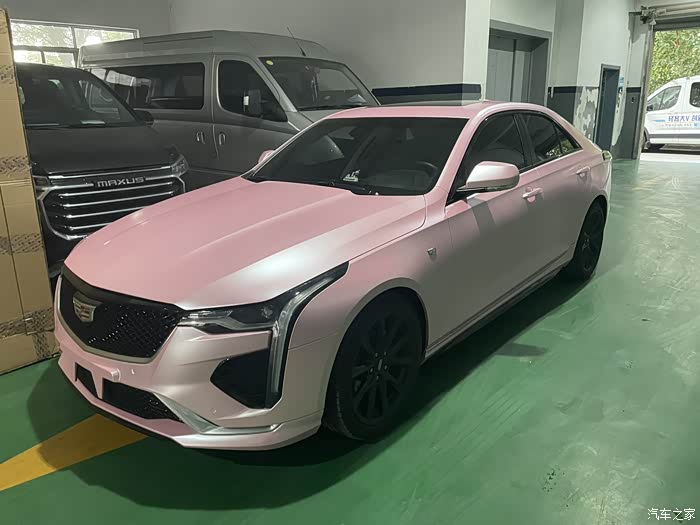 电光樱花粉改色膜凯迪拉克ct4上车