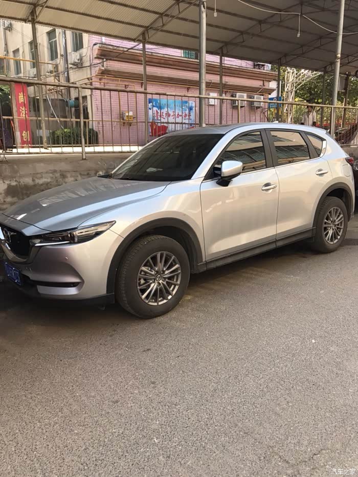 求海量cx5二代银色图片