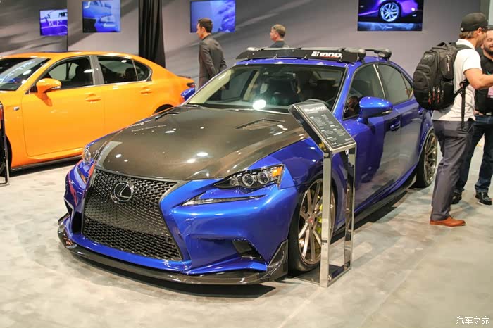 sema首现is200tfsport改装范例