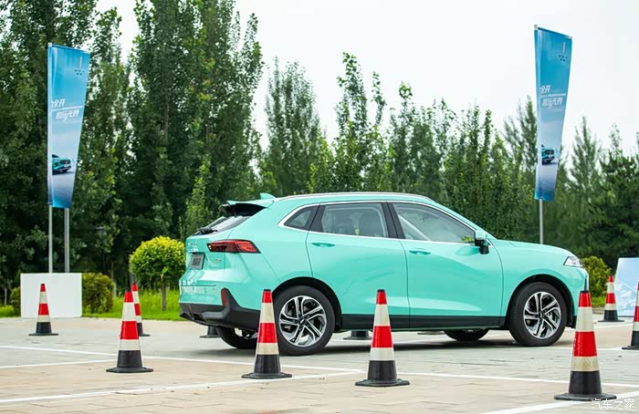 试驾wey玛奇朵这杯咖啡符合我的口味