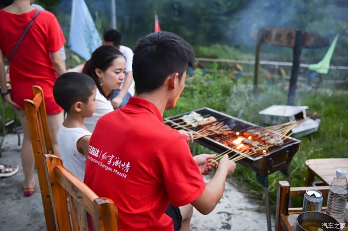 马自达3自驾两日游之什邡红峡谷