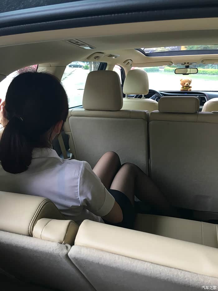 【美女与大汉】老婆出差了,赶紧完成作业帖